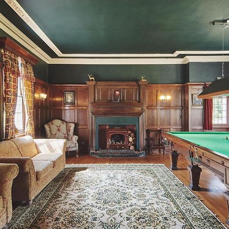 Equestrian Manor Villa Upton upon Severn Exterior photo