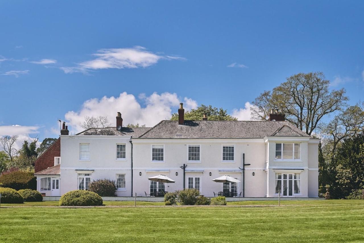 Equestrian Manor Villa Upton upon Severn Exterior photo