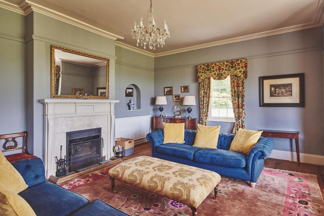 Equestrian Manor Villa Upton upon Severn Exterior photo